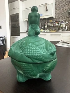 Gablonz Schlevogt Malachitglas Czech Dose Akt Fische Crystal Top!!! - Picture 1 of 14