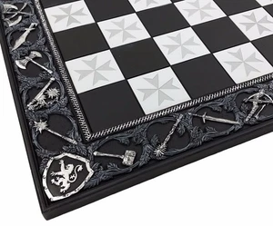 17" Medieval Times Crusades Maltese Cross Chess Board Black  W 1 5/8" Squares - Afbeelding 1 van 4