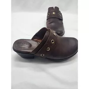 BOC Born Leather Clogs - Picture 1 of 7