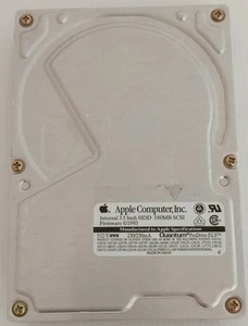 Disque dur SCSI 50 broches Apple Quantum 160 Mo. De Mac LC475. Pour pièces ou réparation. - Photo 1/3
