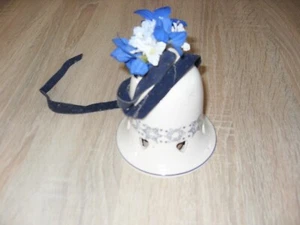 Weihnachtsglocke aus Keramik mit Satinband und Sternenmuster - Bild 1 von 2