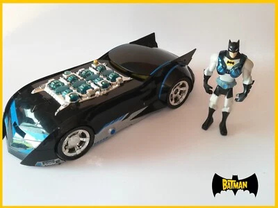 2004 THE BATMAN Animated Series EXP EXTREME POWER BATMOBILE + BATMAN BATTLE WING - Photo 1/4