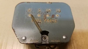 Beech Bonanza Fuel pressure gauge - Picture 1 of 3