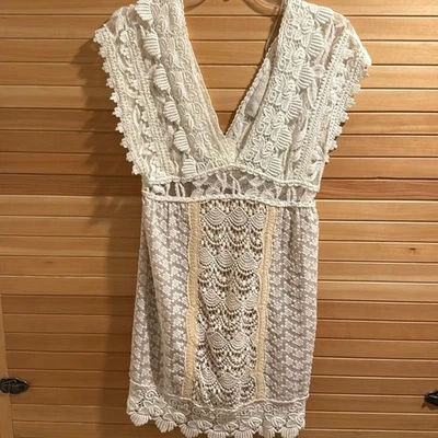 Champagne & Strawberry Lace Mini Dress Small - Image 1 of 4