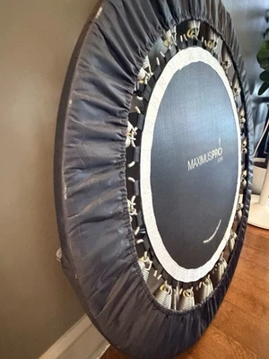 Mini cama elástica Maximus Pro plegable ejercicio interior DVD + manillar Foto 1 de 4