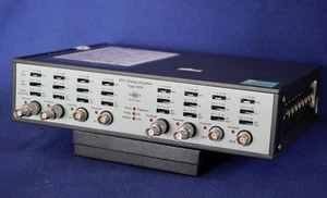 Brüel & Kjaer 5974 8 Kanäle ladungsempindlicher Verstärker - Bild 1 von 5