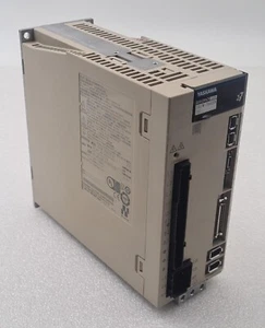 YASKAWA SERVOPACK SGD7W-1R6A20A 700 Servo Driver 200V - Picture 1 of 6
