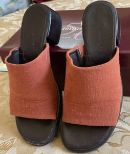 ETIENNE AIGNER Chestnut Linen SlipOn Sandal Size 7.5 Wide Slide Chunky Heel Shoe - Picture 1 of 7
