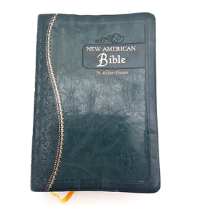 The New American Bible St Joseph Edition Catholic Publishing 1992 Green Leather - Picture 1 of 8