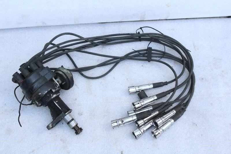1977 MERCEDES 450SL R107 IGNITION DISTRIBUTOR - Image 1 of 4