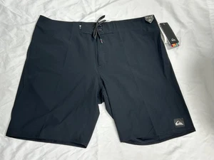 NWT Quicksilver Men's Board Swim Shorts Stretch Black Surf Size 40 - Picture 1 of 9