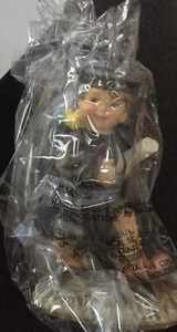 Berta Hummel "The Sky's the Limit" BH71 Goebel 1999 Thailand OB 301269 H 4,50" - Bild 1 von 4