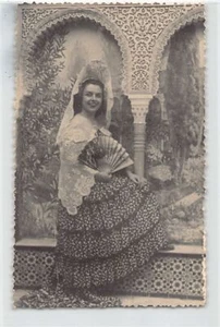 España - SEVILLA - Tipo de mujer - Postal fotográfica - Ed. desconocido - Picture 1 of 2