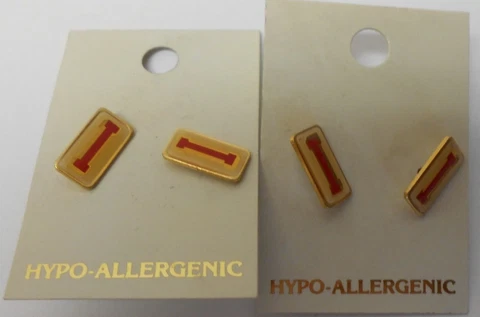 2 pair of Indiana Hoosiers Hypo-Allergenic Earrings   #32 Cover