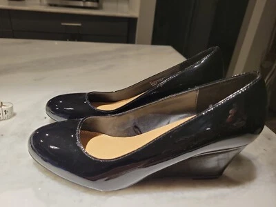 Zapatos Rialto para mujer talla 9M cuero negro tacón de cuña Foto 1 de 4