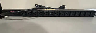 APC AP9551 PDU Power strip Power distribution unit Basic PDU - Image 1 of 2