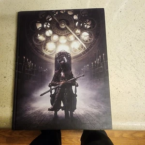 Bloodborne The Old Hunters Collector’s Edition Strategy Guide Hardcover Htf Oop - Picture 1 of 3
