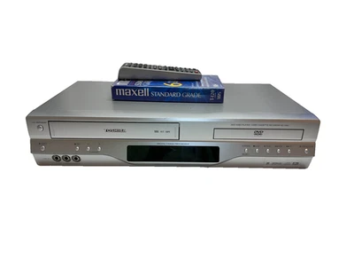 Toshiba SD-V393SU2 DVD VCR Combo Reproductor Grabadora de Cinta VHS con Control Remoto - USADO/FUNCIONA Foto 1 de 4