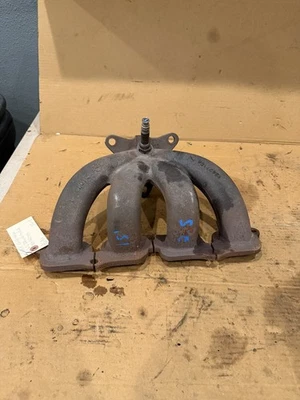 Coletor de escape de motor Chevrolet Malibu 2.5L 2013 - 2015 fabricante de equipamento original 12627186 - Imagem 1 de 4