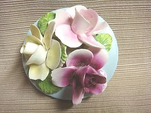 Bone China Capodimonte Style Rose Trio Bouquet "Chorles" Staffordshire England - Picture 1 of 12