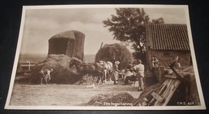 Old SOCIAL HISTORY postcard THE INGATHERING Harvest F Sutcliffe Whitby Yorkshire - Foto 1 di 1