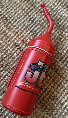 DUPONT Plastic JEFF GORDON FAN FUELER #24 Gas Fuel Can Water Drink Bottle 1996 Cover