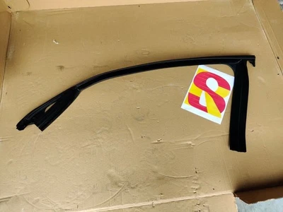 GUARNIZIONE VETRO SCENDENTE PORTA ANTERIORE SX SINISTRA FIAT TIPO 51983609 Foto 1 de 3