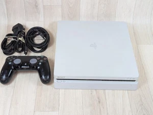 Sony PlayStation 4 Slim 500GB Konsole - Glacier White Getestet  - Bild 1 von 9