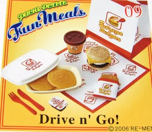 Re-Ment Fun Meals #9 ¡DRIVE N' GO! Barbie Desayuno Sandwich Panqueques Hachís Marrón - Imagen 1 de 17