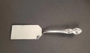 Reed & Barton QUEENSDAY Lasagna/Cake Server Stainless Flatware 12 in - Picture 1 of 6