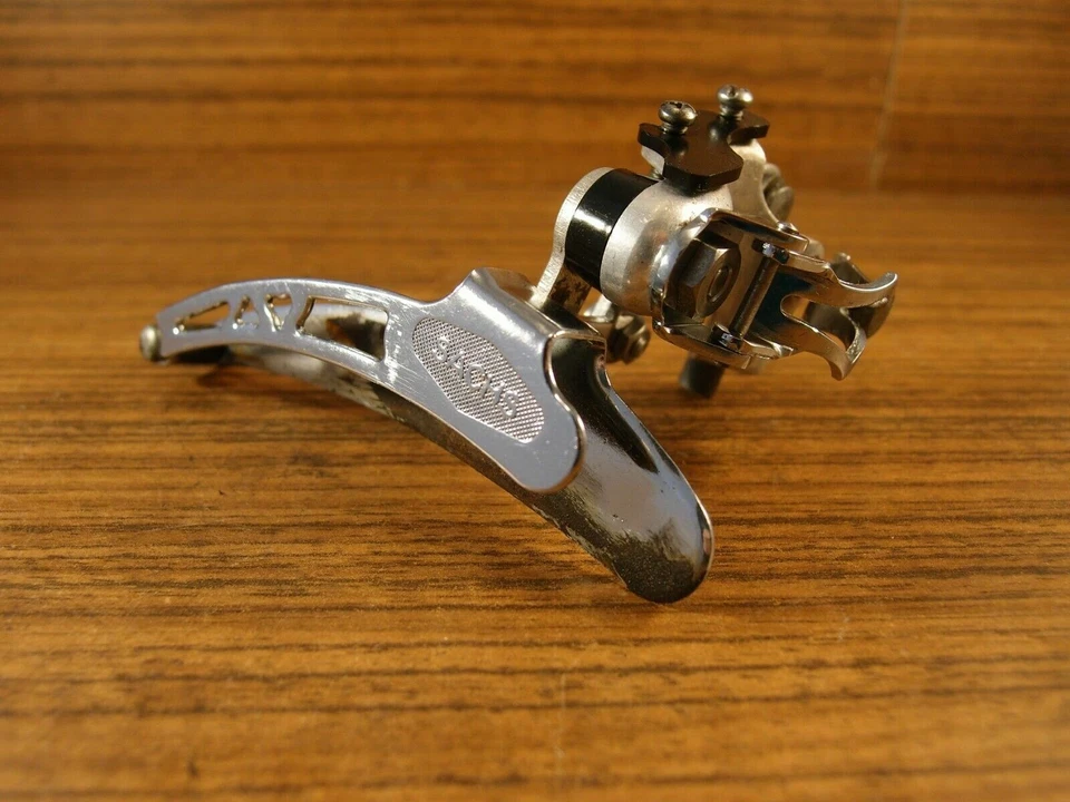 Desviador delantero vintage de carreras años 70 SACHS 28,6 mm abrazadera inferior hecho en Francia Foto 1 de 4