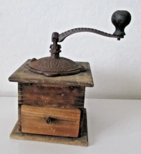 Antique Rustic Wooden Coffee Grinder/Mill Dove Tailed Cast Iron Top/Handle AZ27 - Picture 1 of 18