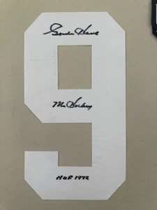 Gordie Howe Detroit Red Wings - Signed Jersey NUMBER ONLY - #9 w/Insc. - Picture 1 of 1