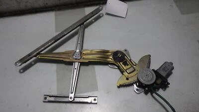 02 MITSUBISHI MONTERO SPORT LEFT FRONT Window Regulator  - Image 1 of 4