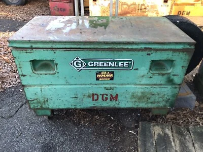 GREENLEE 2448 24”X48”X24” HEAVY DUTY ROLLING STORAGE JOB BOX - Image 1 of 2