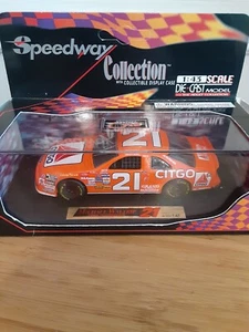 Speedway Collection Micheal Waltrip #21 Citco Thunderbird 1:43 NASCAR Diecast - Picture 1 of 5
