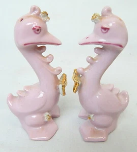1C Pink Gold spaghetti DINOSAUR BIRDS Salt And Pepper Shakers Japan Figurals - Picture 1 of 4