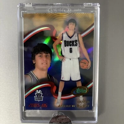 2005 Topps eTopps Refractor Andrew Bogut Rookie #45 - Image 1 of 2