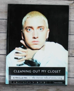 Eminem: Cleaning Out My Closet The Stories by David Stubbs Trade Paperback LN - Bild 1 von 4