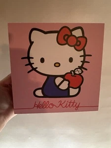 Hello Kitty Wall Decor (8x8 inch) - Picture 1 of 2