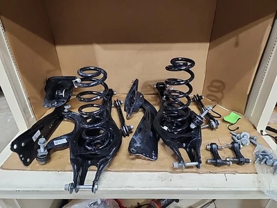 2020 - 2025 VOLKSWAGEN ATLAS CROSS SPORT REAR CONTROL ARM SET OF 6 OEM LH Or RH  - Image 1 of 4