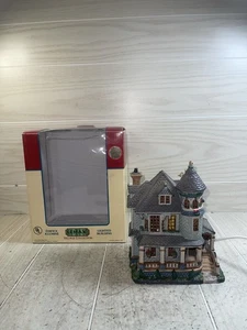 Lemax Christmas Caddington Village Lighted House Reed House Shopko Exclusive - Bild 1 von 10