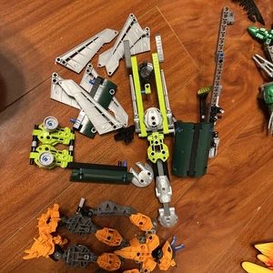 Lego Bionicle: Rockoh T3 8941 con manuales sin caja (incompleto) - Imagen 1 de 5