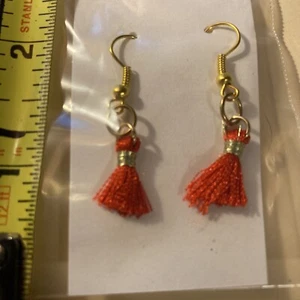 Pendientes borla roja - Imagen 1 de 1