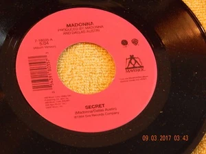 Madonna , Secret 45 Rpm Maverick 18035 / NM - Imagen 1 de 1