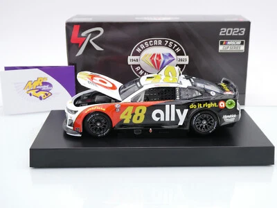 Lionel Racing C482323ALDAL # Chevrolet NASCAR 2023 Alex Bowman - Throwback 1:24 - Bild 1 von 4