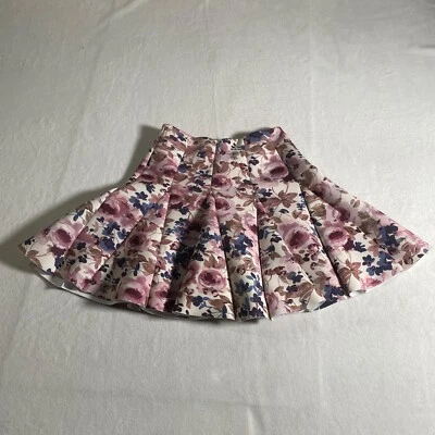 Falda corta de tenis golf Lauren Conrad para mujer 6 rosa floral pasarela preppy Foto 1 de 4