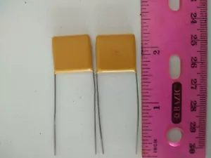2 Stück 1uF (105) @ 1kv 1000v (AVX) Keramik MEHRSCHICHT MONOLITHISCH Kondensator - Bild 1 von 3