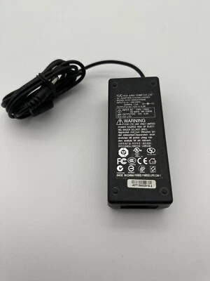 Original Netzteil HJC HASU11FB48 Output: 12V-4A Stecker 5,5 x 2,1mm - gut - - Bild 1 von 3