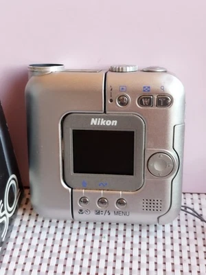 Nikon coolpix SQ  - Immagine 1 di 4